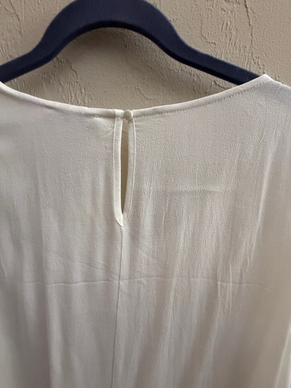 NEW Skies are Blue, Sanderson Embroidery Detail Top Shell, White, 2X - Picture 7 of 10